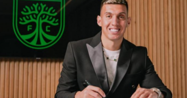 “Goli që më ndryshoi jetën”, Myrto Uzuni, intervistë në Shtetet e Bashkuara