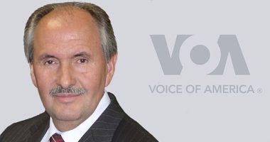 Urdhri ekzekutiv i Trump prek edhe Zërin e Amerikës/ Biberaj: Një fener shprese u mbyll, në emër të reduktimit të burokracisë federale