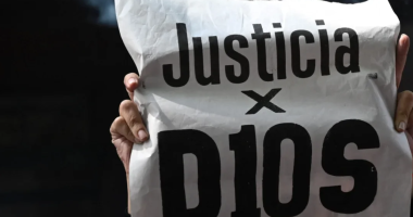 “Ja si vdiq Maradona”/ Nis gjyqi në Buenos Aires, prokurori nxjerr fotot shokuese