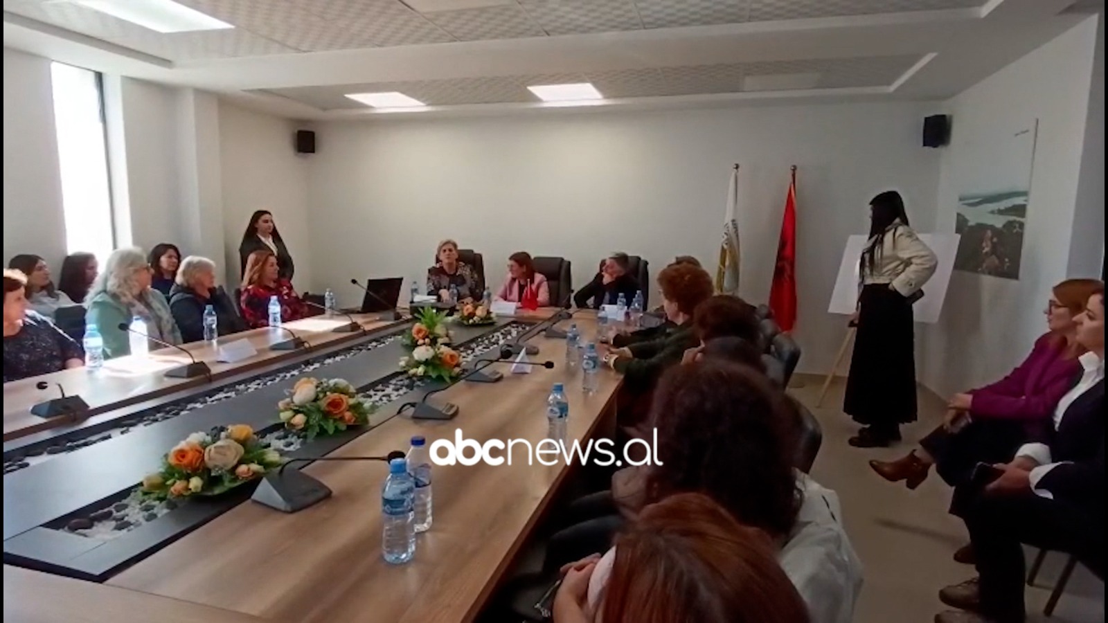 Gratë e Krushës së Madhe/ Modeli i gruas së suksesshme dhe ringritje pas luftës