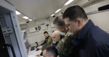 Modernizimi i Forcës Ajrore/ Rama: Baza e Kuçovës kthehet në një aset strategjik të NATO-s