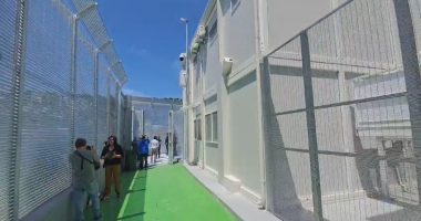 Gjadri, për emigrantët ilegalë/ Dekreti i Melonit: Qëndrim 18 muaj, para largimit në vendin e oirigjinës