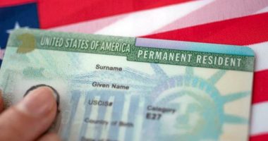 Administrata Trump ndalon përpunimin e disa aplikacioneve për “green card”