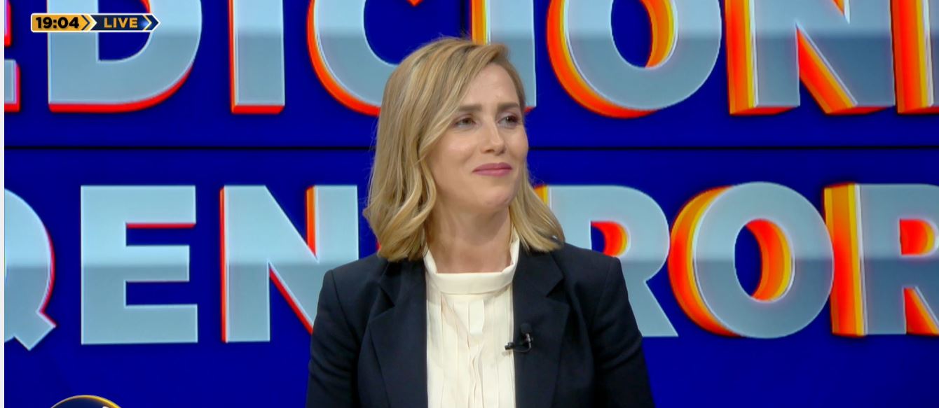 Miratimi i marrëveshjes së pensioneve nga senati italian/ Zv ministrja e Financave: Ndihmon mijëra shqiptarë të mos humbin kontributet. Takime dhe me Greqinë