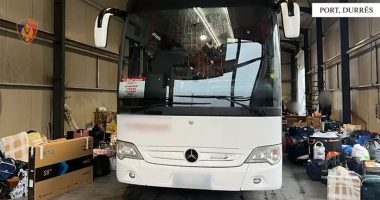 Durrës/ Tentuan të fusnin në Shqipëri 50 mijë euro mall kontrabandë, dy të arrestuar