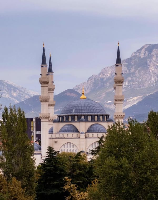 Nis Ramazani, Begaj uron besimtarët: Ta shfrytëzojmë këtë mundësi për t’u bërë më të mirë dhe për ta bërë vendin më të begatë