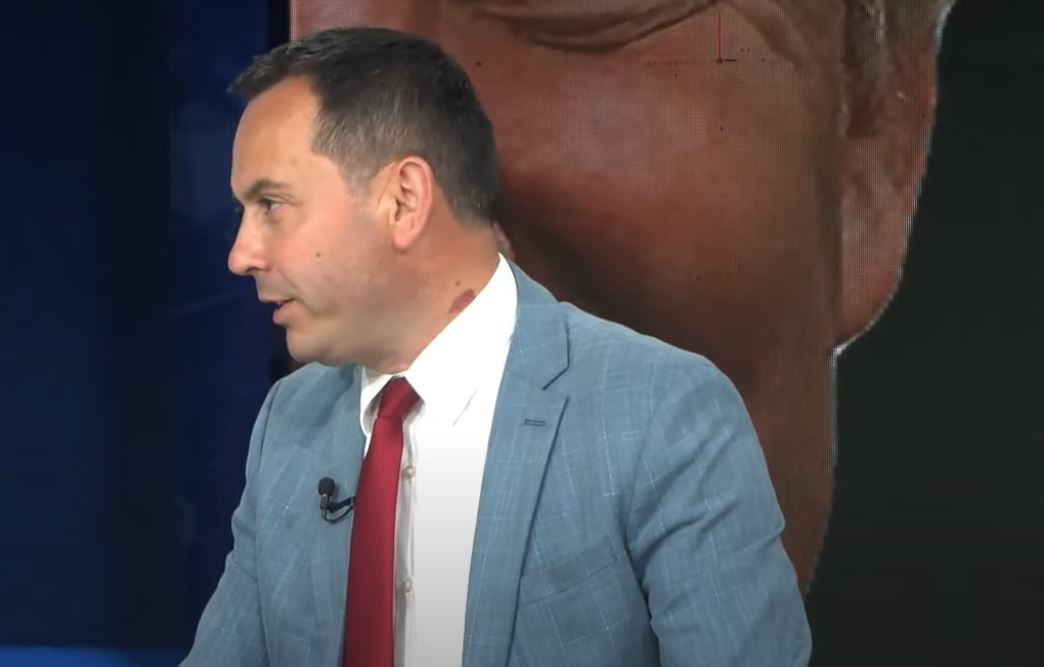 Kontrata ‘6 milionshe’ e PD/ Daci: E pazakontë, por nuk ka parregullsi ligjore. Gjikondi: Kontratë dinake për efekt elektoral