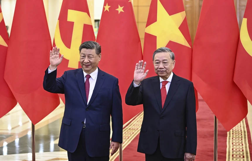 Kina dhe Vietnami nënshkruajnë disa marrëveshje mes tensioneve tarifore të SHBA-së