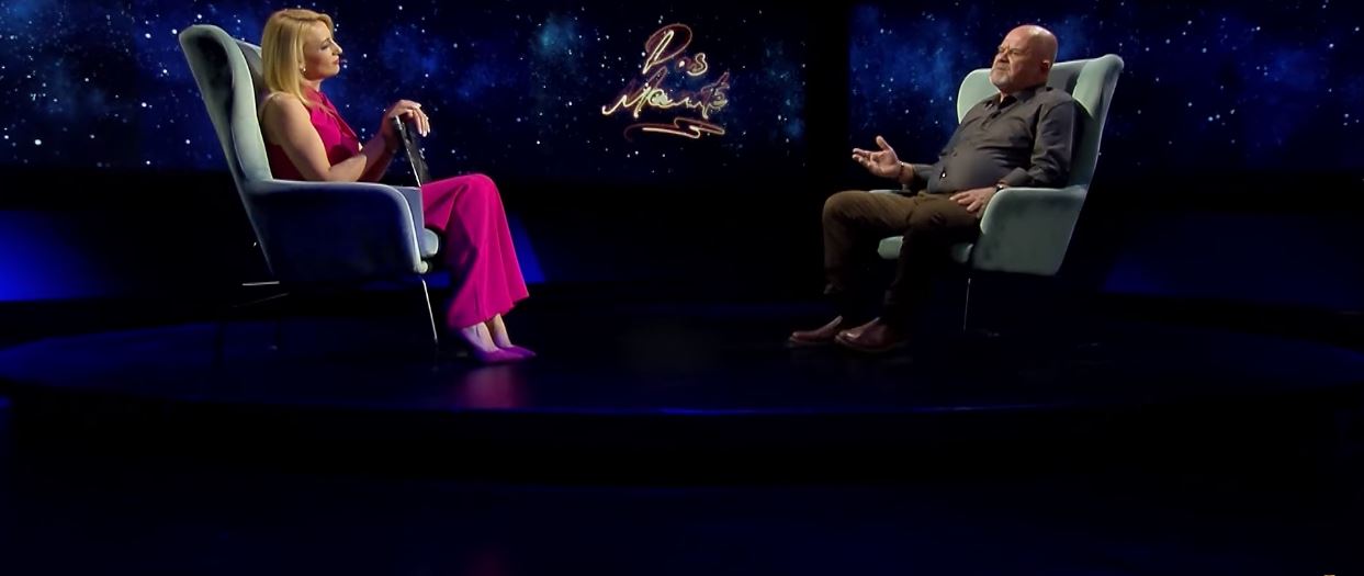 “Murg” i studios së tij, Adrian Devolli 50 vite mes ngjyrave dhe penelave: Piktura për mua është oksigjen