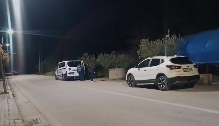 Pronat, sherri mes vëllezërve/ Të shtëna me armë zjarri në Fier, nuk ka të lënduar