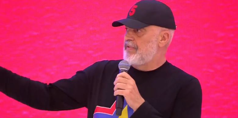 “Sipas OKB Shqipëria në vend të 5 për pjesëmarrjen e grave”, Rama me gratë në Lezhë: Skuadra e PS qershia mbi tortë