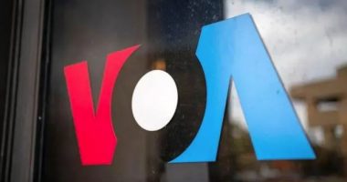 Gjykata urdhëron ndaljen e “shuarjes” së Zërit të Amerikës