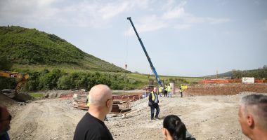 Rama e Balluku inspektojnë autostradën Elbasan-Lekaj: Një nga korridoret më të rëndësishme të infrastrukturës