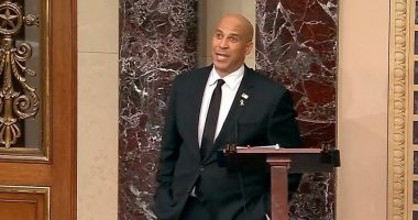Rekord i ri në Senatin amerikan/ Cory Booker mban fjalim 25 orë e 4 minuta