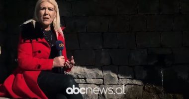 N’kufi/ Fshatrat e bjeshkëve, mësuesi që u bë hamall, paguhet më shumë!