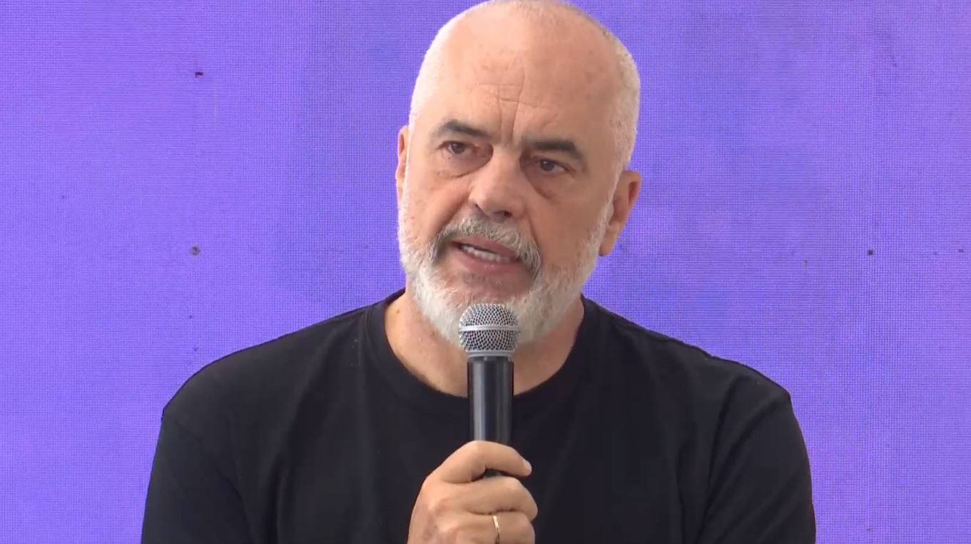 Rama me bizneset në Elbasan: Taksa e sheshtë, kemi kursyer 140 milionë euro çdo vit. S’duam të rrisim të ardhurat me presion mbi sipërmarrjen
