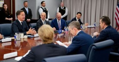 Shefi i NATO-s do të takohet me zyrtarë të lartë amerikanë në Uashington