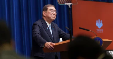 Kryeministri japonez: Tarifat e Trump mund të prishin rendin ekonomik global