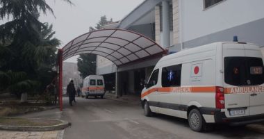 Roja i dehur hyn në Sanatoriumin e Korçës, shan stafin dhe godet një familjar pacienti/ Arrestohet nga policia