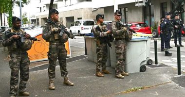 Një nxënës i vrarë dhe tre të plagosur pas një sulmi me thikë në një shkollë në Francë
