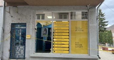 Shpërthimi në zyrat e postës në Zveçan, raportohen dëme materiale