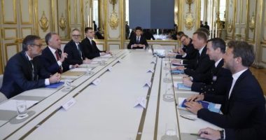 Nisin takimet mes zyrtarëve amerikanë dhe evropianë për Ukrainën