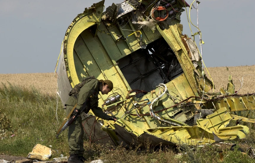 Tragjedia me rreth 300 të vdekur/ OKB: Rusia fajtore për rrëzimin e avionit të “Malaysia Airlines” më 2014