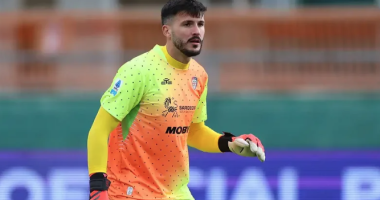 Sherri në pritje për kombëtaren/ Alen Sherri shkëlqen në duelin Napoli- Cagliari në Itali