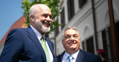 Viktor Orban uron kryeministrin Rama për fitoren