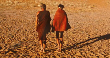 Fotografoi nudo 34 fëmijë të vegjël, arrestohet turisti britanik në Afrikë