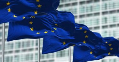 “Ngec” ekonomia e eurozonës/ Rimëkëmbet prodhimi, por shërbimet në stanjacion