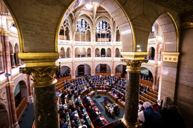 hungaria-terhiqet-nga-gjykata-e-hages