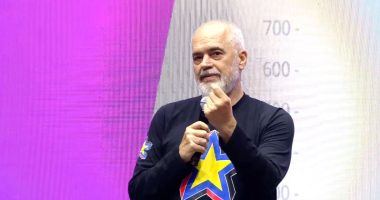 “Farë e të ndjerës LSI…”, Rama ironizon partitë e vogla: Historia ka treguar se janë vetëm problem