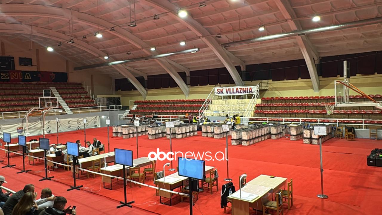 FOTOLAJM/ Vonesa në ZAZ 2 në Shkodër, numëruesit e PD ende nuk janë paraqitur