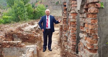 Këngë në nderim të qëndresës/ Zef Gjonaj, artisti që u frymëzua nga dënimi i padrejtë i së ëmës