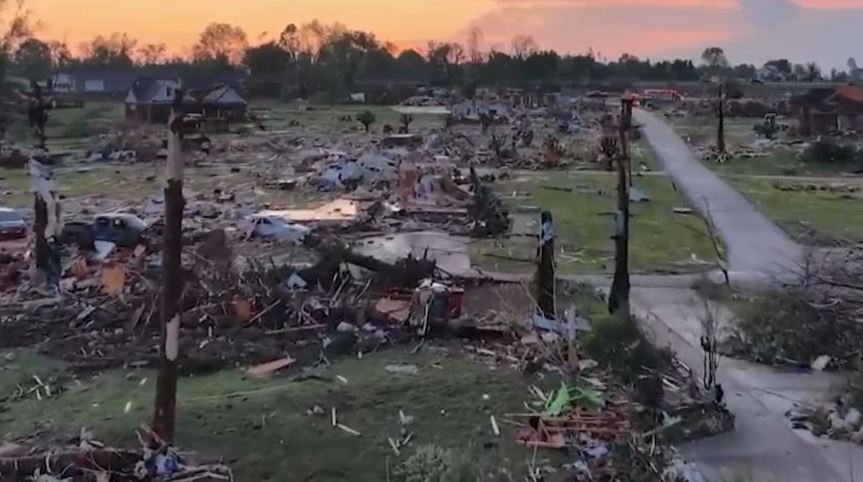 Tornado godet SHBA/ Stuhi dhe erëra të forta, 21 viktima
