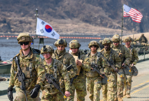 SHBA po shqyrton tërheqjen e mijëra trupave nga Koreja e Jugut