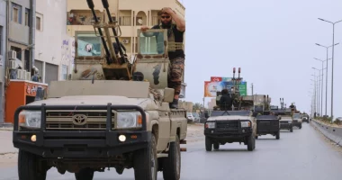 Luftime të reja midis grupeve rivale të armatosura në kryeqytetin libian