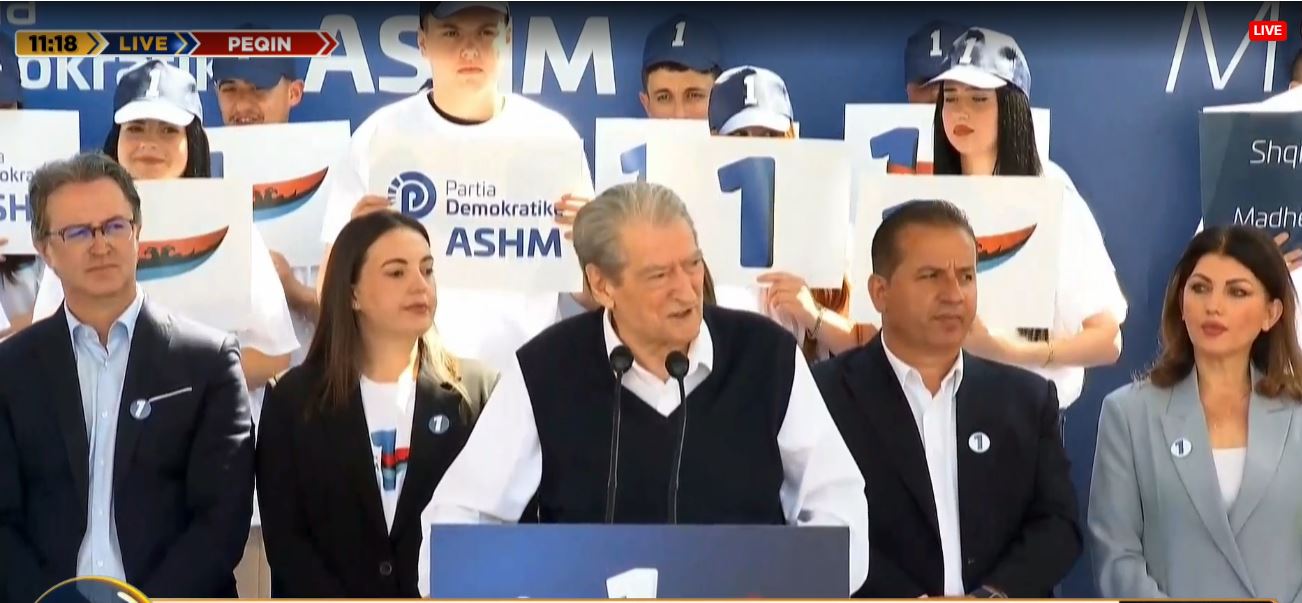 Fushata/ Berisha prezanton kandidatët në Peqin: Me mua rroga më të larta