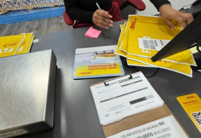 Votat nga Greqia/ Vijnë edhe 6 mijë zarfe të tjera, mbi 29 mijë në total