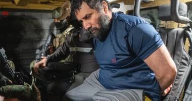 Pranga kriminelit të shumëkërkuar/ Ekuador, “Fito” ishte arratisur nga burgu, ekstradohet në SHBA