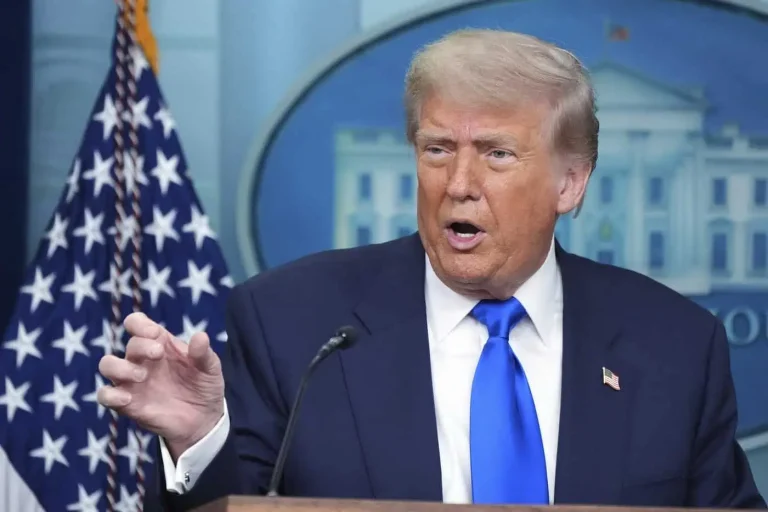 Trump anulon të gjitha bisedimet tregtare me Kanadanë, kërcënon me tarifa të reja