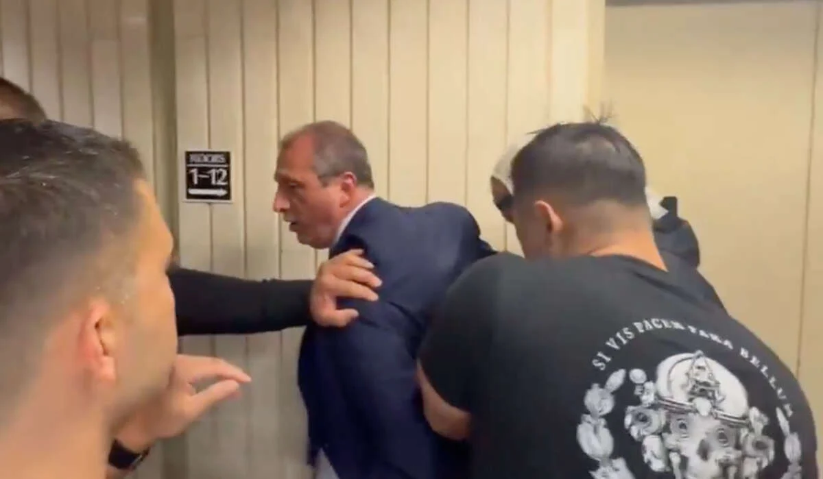 Pranga kandidatit demokrat/ New York, kandidati për bashkinë po nxirrte emigrantin nga gjykata
