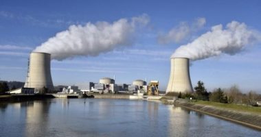 Franca mbyll centralet bërthamore për shkak të valës së të nxehtit