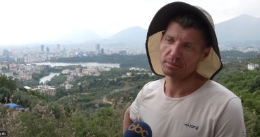 Nga Anglia në Tropojë… në këmbë/ Emigranti: U përlota kur preka tokën shqiptare