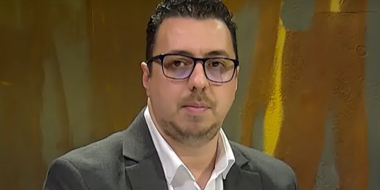 Një sqarim për pasagjerët e verbër të “trenit bullgar” me makinist Sali Berishën