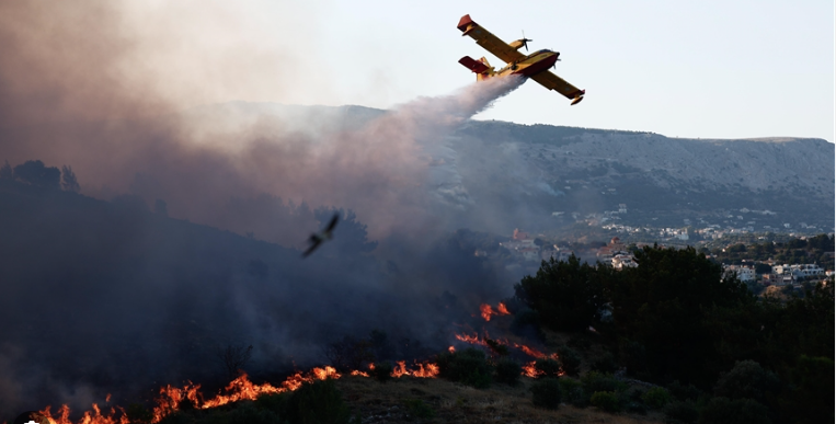 Zjarri në ishujt greke/ Kios, pastruesja e hotelit akuzohet për zjarrvënie