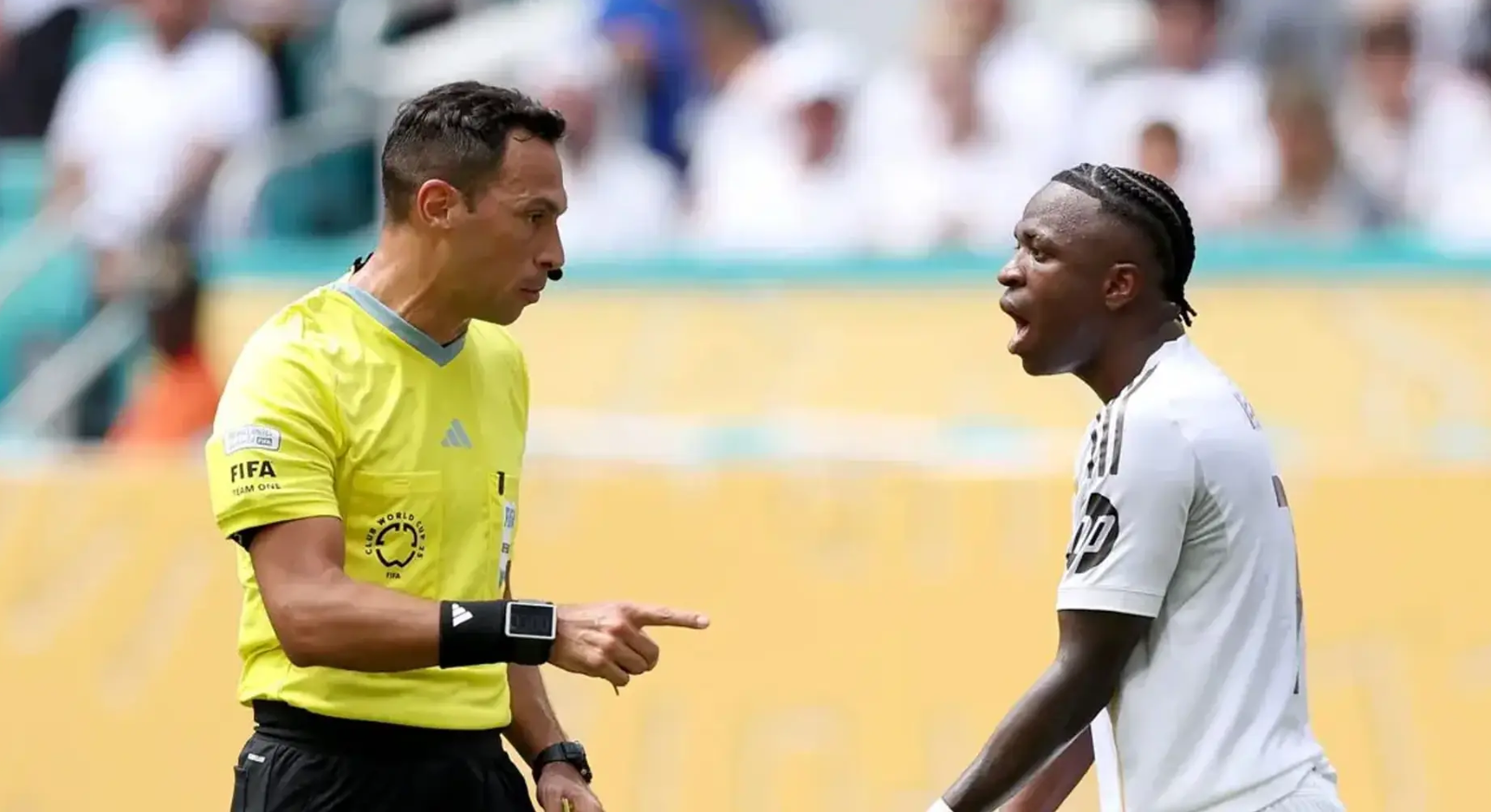 Racizmi ndal Botërorin/ Arbitri ndërpret ndeshjen Real-Pachuca pas sinjalizimit