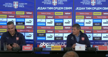 Serbia, tension i lartë/ Trajneri Stojkoviç përplaset me gazetarët përpara Shqipërisë