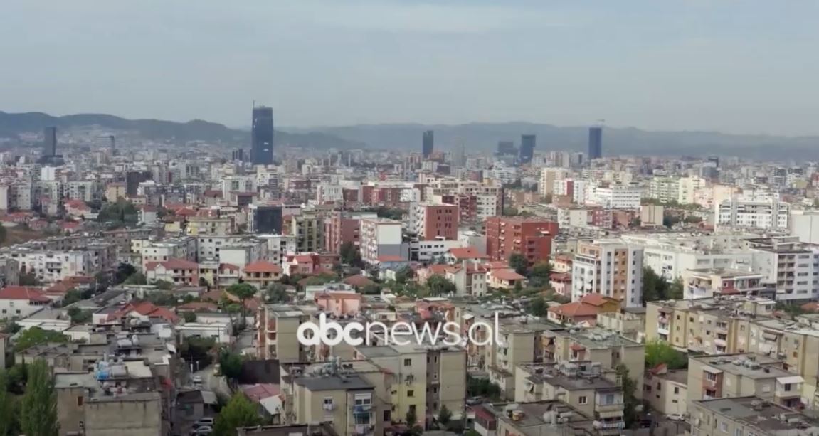 Turizmi po nxit besimin tek ekonomia/ BSH: Vlerësime pozitive të bizneseve për ecurinë e aktivitetit
